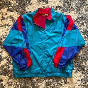 Vintage 90s Nike windbreaker.
